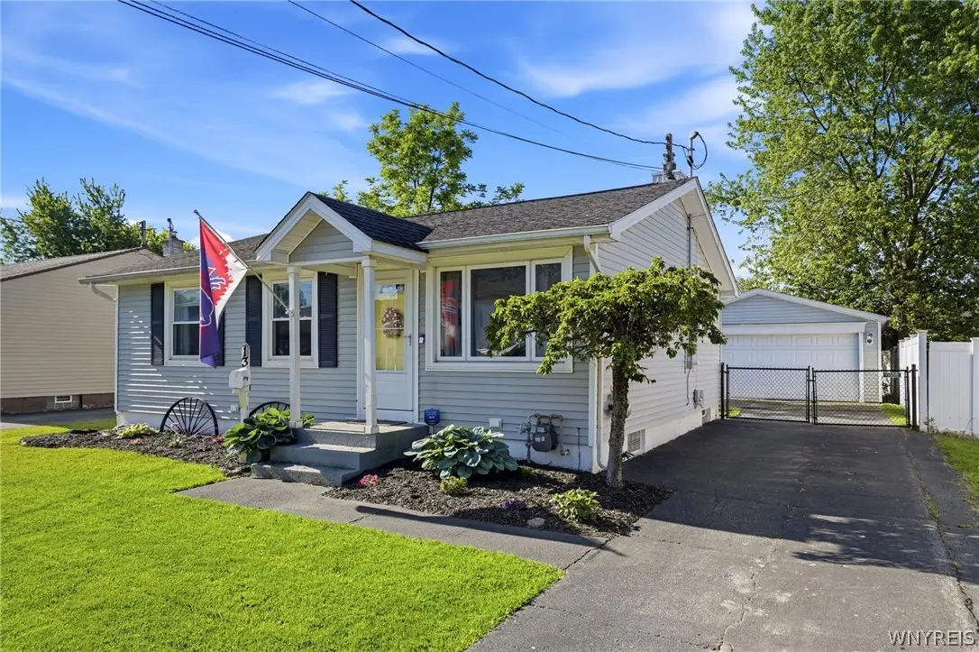 13 Blick Street, Buffalo, NY 14212 - #1