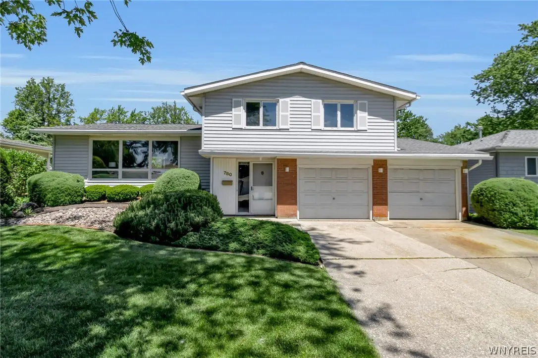 780 Meadowbrook Drive, North Tonawanda, NY 14120 - #1