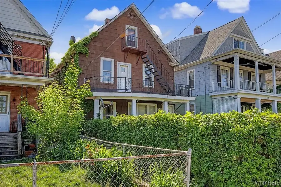 517 Tronolone Place, Niagara Falls, NY 14301 - #3