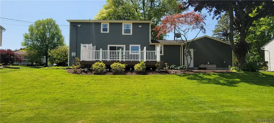 7053 Old English Road, Lockport, NY 14094 - #2