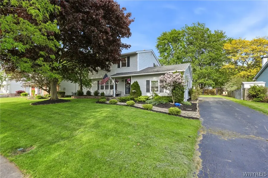 104 Park Lane Circle, Lockport, NY 14094 - #2