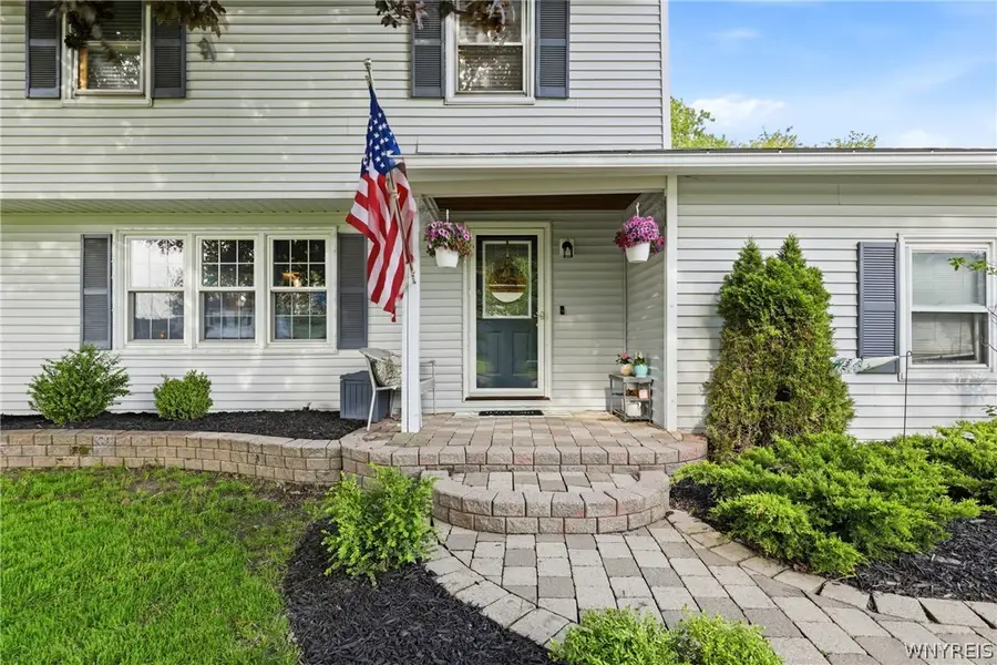 104 Park Lane Circle, Lockport, NY 14094 - #3