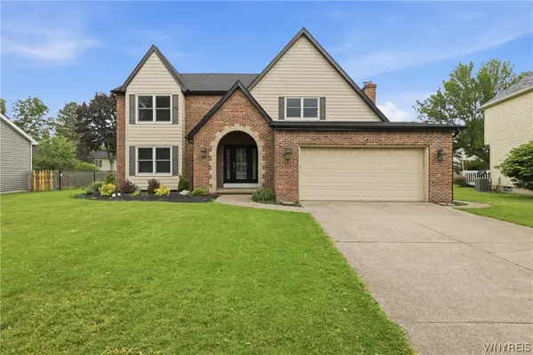 11 Bywater Court, Buffalo, NY 14221