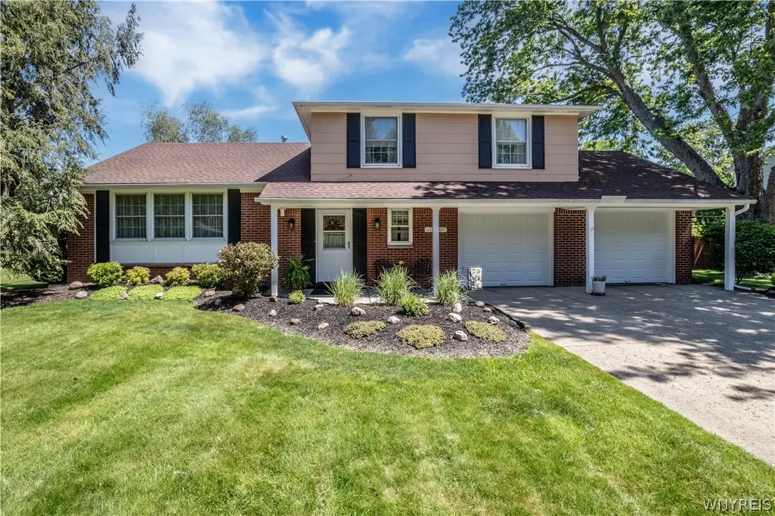 52 Candy Ln, Orchard Park, NY 14127 - #1