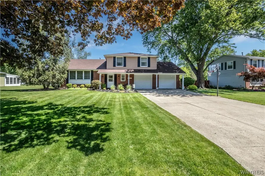 52 Candy Ln, Orchard Park, NY 14127 - #2