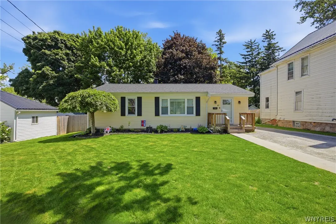 61 Adam Street, Lockport, NY 14094 - #1