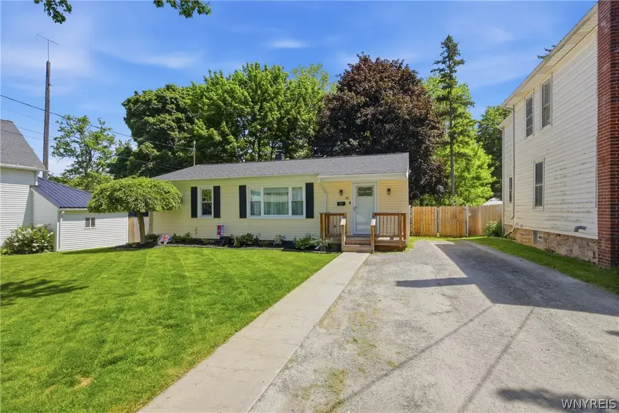 61 Adam Street, Lockport, NY 14094 - #3
