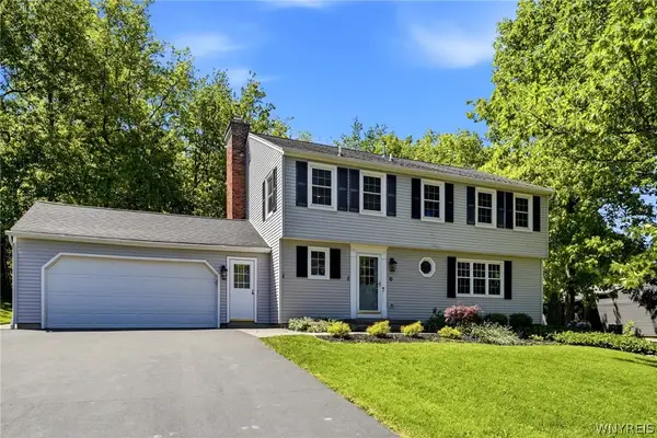 35 Independence Drive, Orchard Park, NY 14127