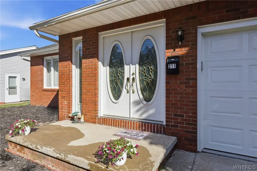 211 Brookside, Tonawanda, NY 14150 - #3