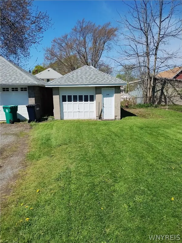 132 79th Street, Niagara Falls, NY 14304