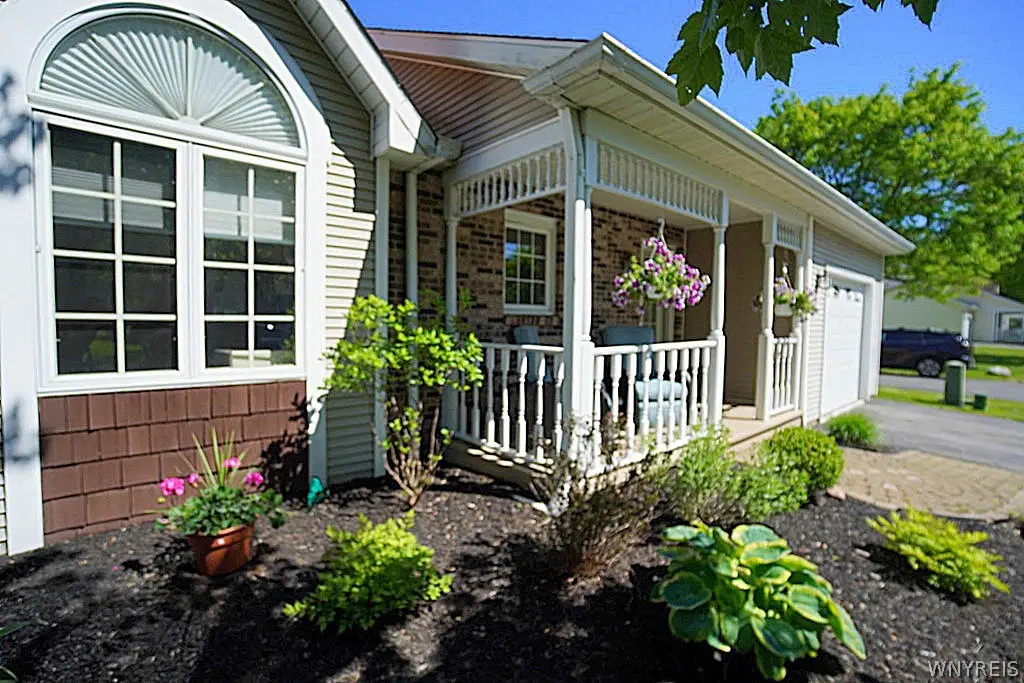 10 Sweet Bay Lane, Amherst, NY 14221 - #1