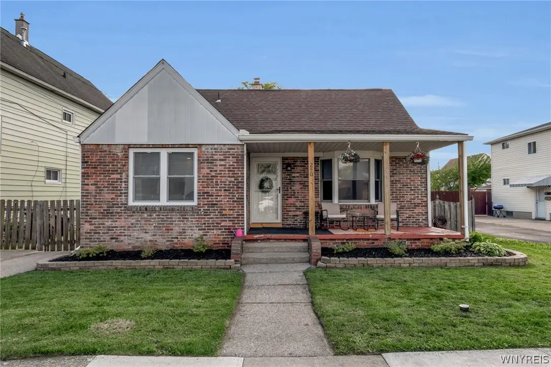250 Curtiss Street, Buffalo, NY 14212 - #1