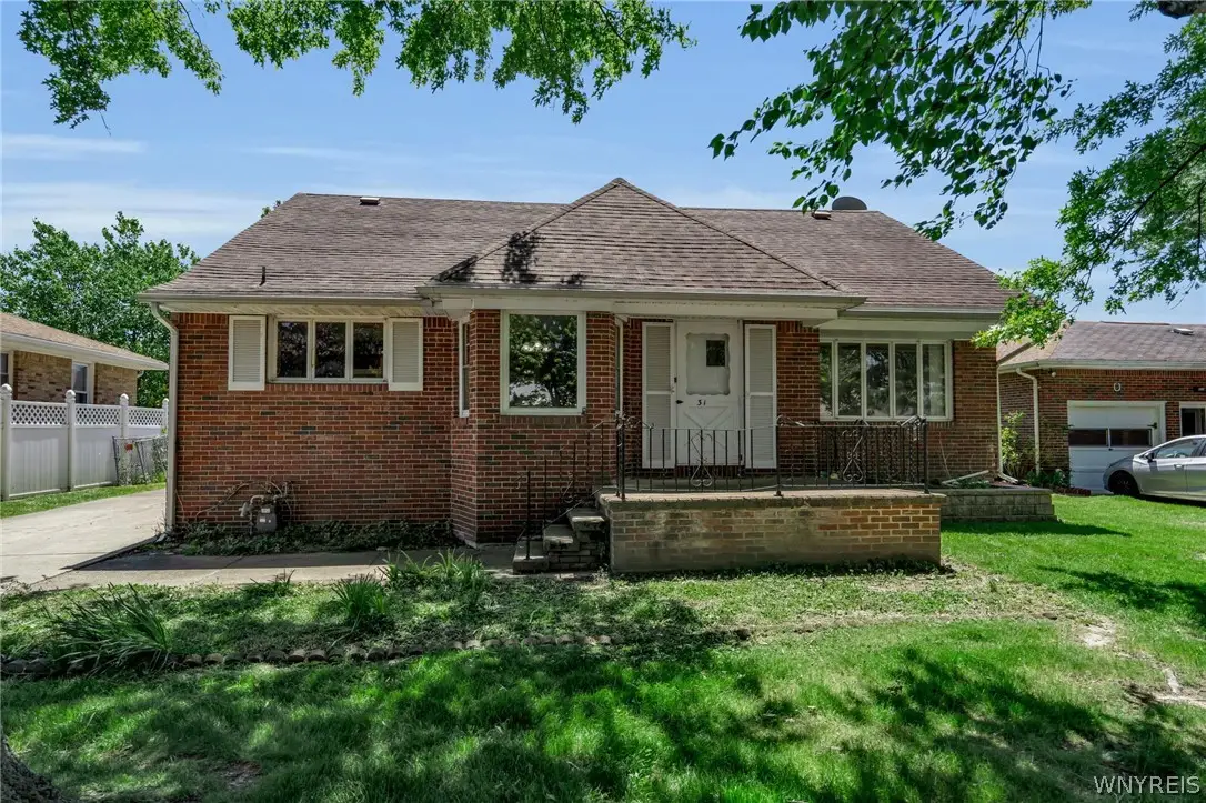31 Goodrich Road, Buffalo, NY 14218 - #1