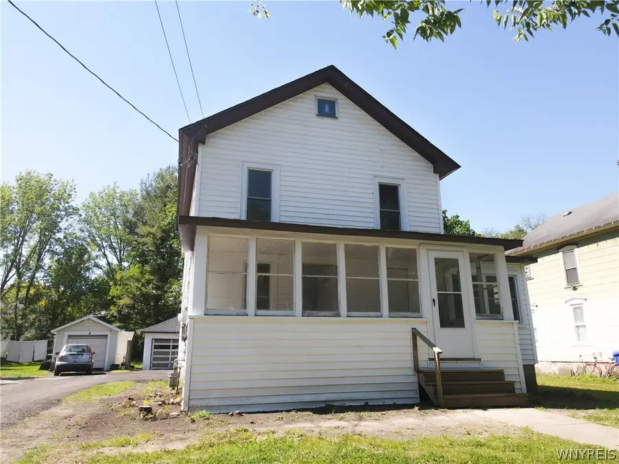 132 Chestnut Street, Gowanda, NY 14070 - #2