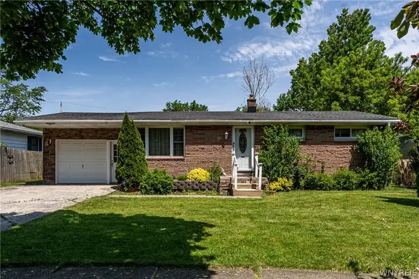 15 Hillcrest Drive, Buffalo, NY 14226