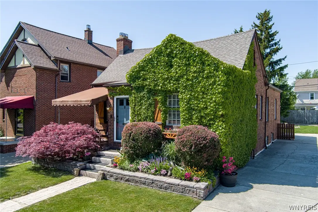 354 Wardman Road, Kenmore, NY 14217 - #1