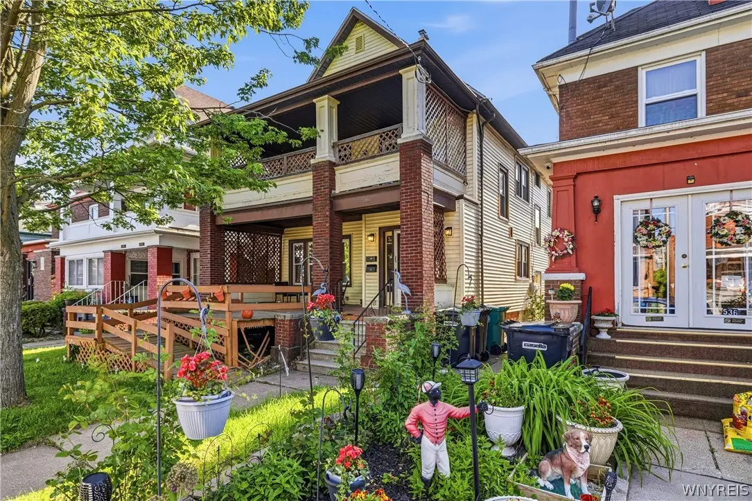 534 12th Street, Niagara Falls, NY 14301 - #1