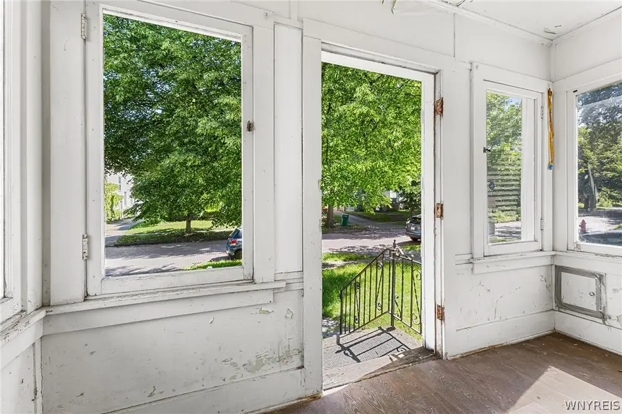 37 Northrup Place, Buffalo, NY 14214 - #3