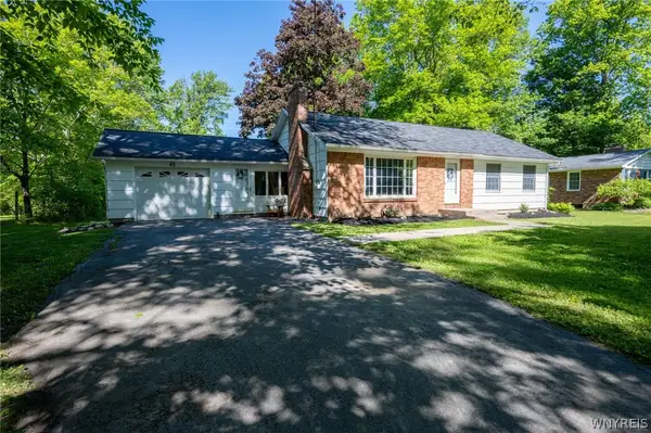 45 James Place, Orchard Park, NY 14127