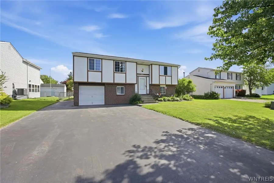 6930 Academy Lane, Lockport, NY 14094 - #2