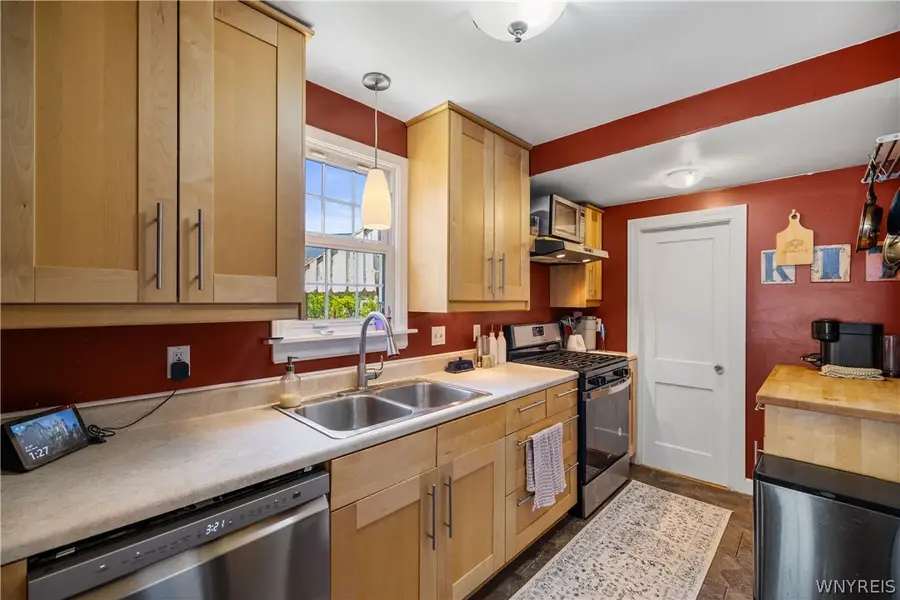 190 Springville Avenue, Buffalo, NY 14226 - #3