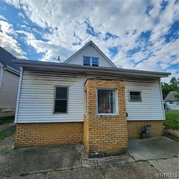 38 Ontario Street, Buffalo, NY 14207