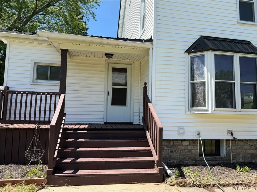 223 N Gravel Road, Medina, NY 14103 - #2