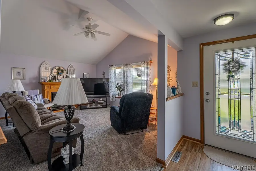 7001 Deborah Lane, Niagara Falls, NY 14304 - #3