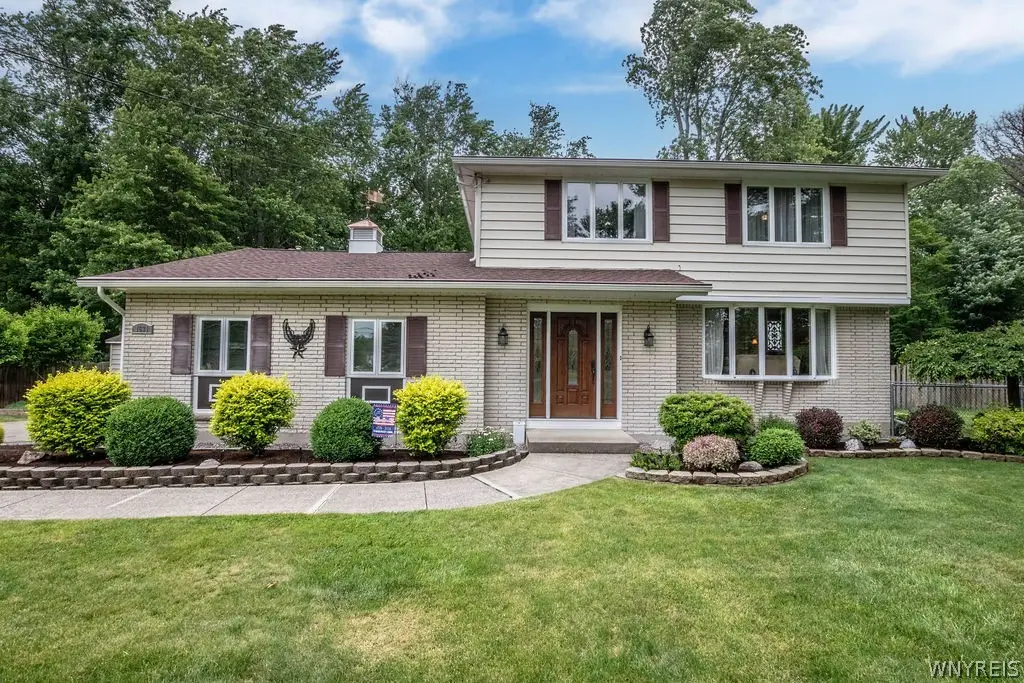 1631 Huth Road, Grand Island, NY 14072 - #1