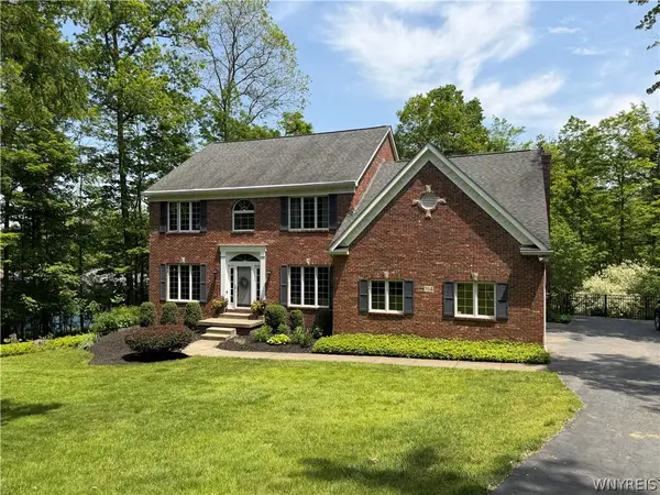 914 Underhill Road, East Aurora, NY 14052