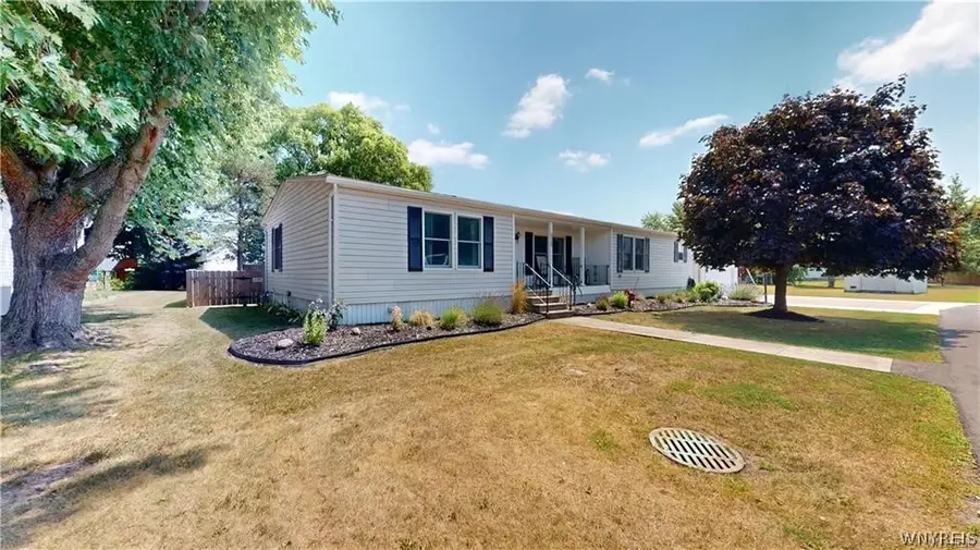 313 Applewood Drive, Lockport, NY 14094 - #3