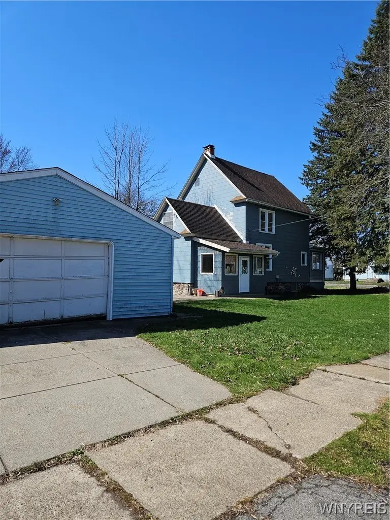 667 Nash Road, North Tonawanda, NY 14120 - #2