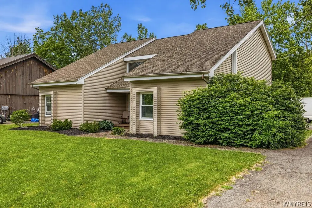 881-883 Pletcher Road, Youngstown, NY 14174 - #1