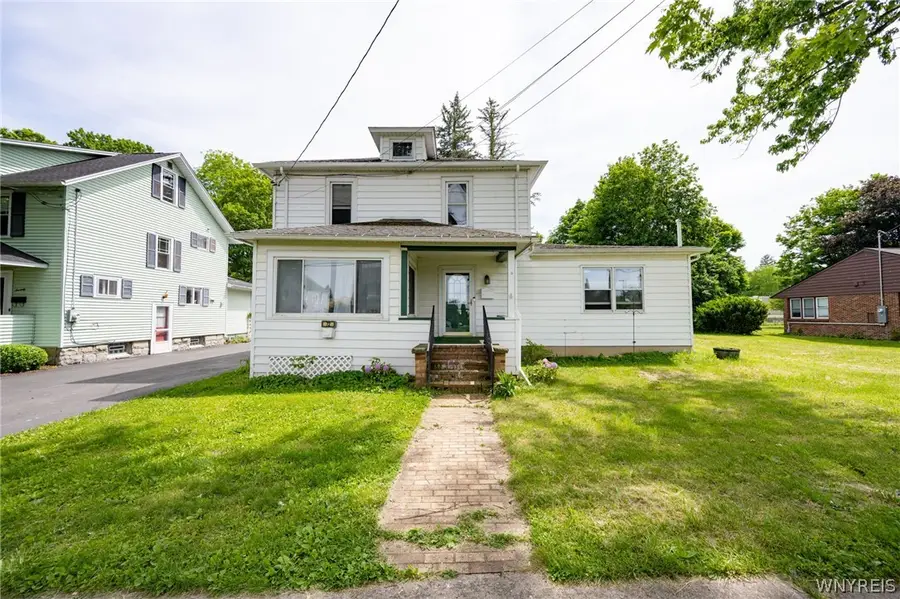 72 W Court Street, Warsaw, NY 14569 - #2