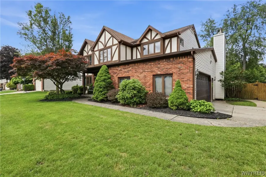 72 Brenridge Drive, East Amherst, NY 14051 - #2
