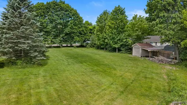 3489 Creek Road, Youngstown, NY 14174