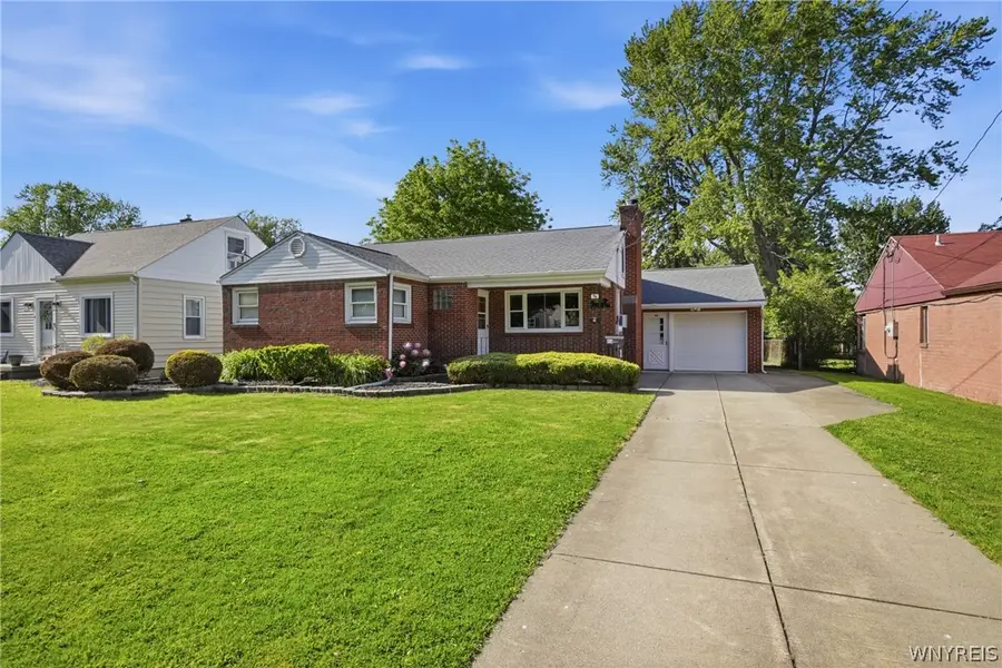 44 Grant Street, Lancaster, NY 14086 - #2