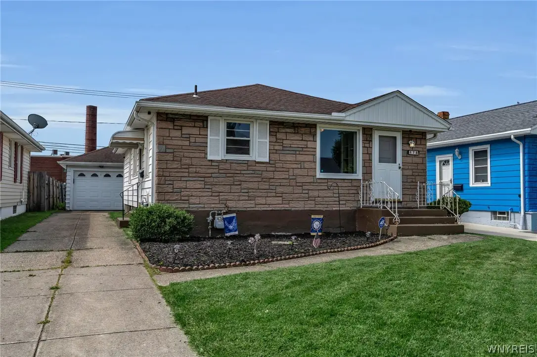 178 Oakridge Avenue, Buffalo, NY 14217 - #1