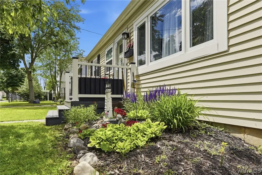 512 Saint Lawrence Avenue, Buffalo, NY 14216 - #3