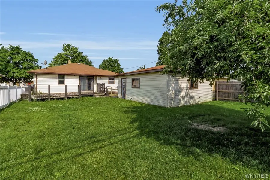 141 Patricia Drive, Tonawanda, NY 14150 - #3
