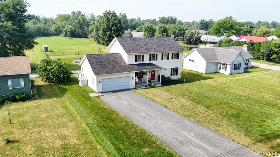 6748 E High Street, Lockport, NY 14094 - #2