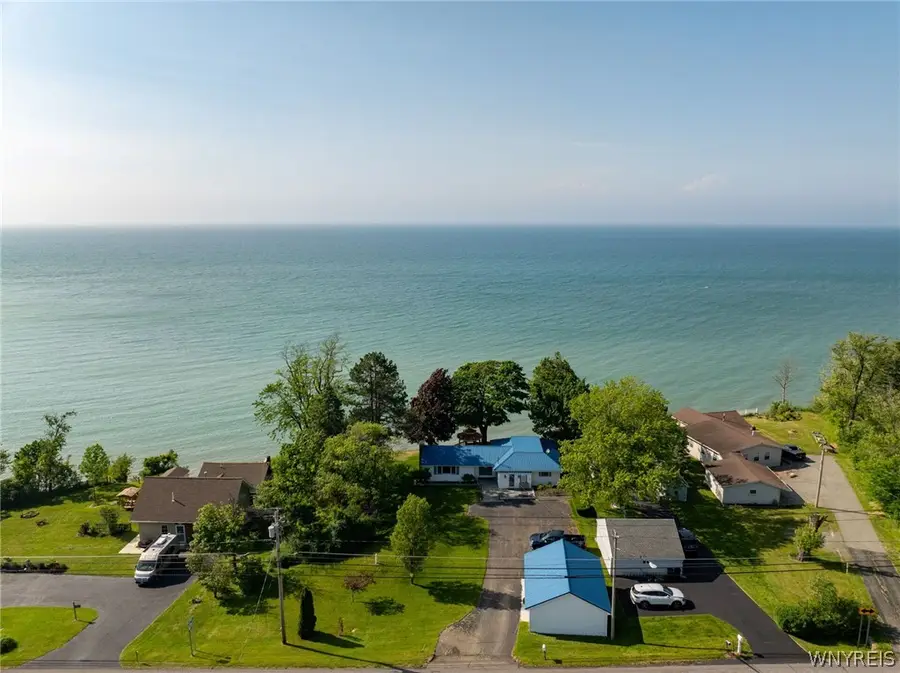 2704 Lake Rd., Silver Creek, NY 14136 - #2