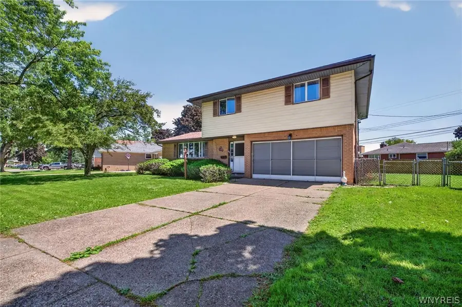 8 Southgate Drive, Buffalo, NY 14224 - #3