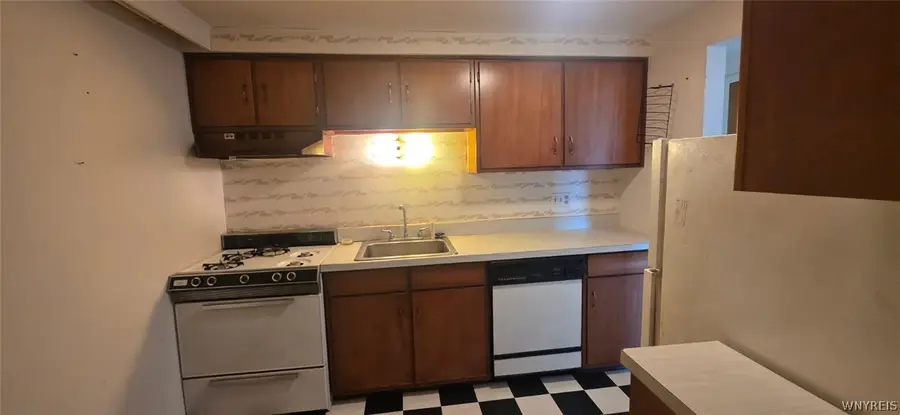 10 Wayne #21, Buffalo, NY 14225 - #2