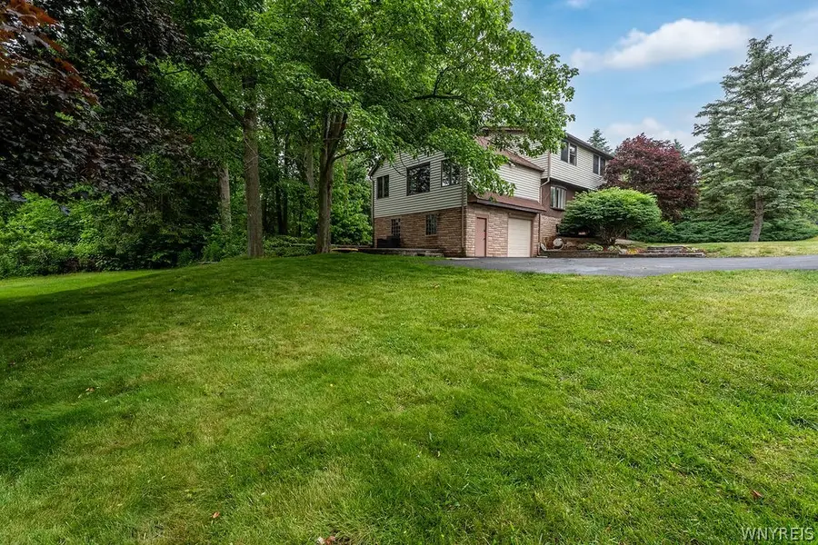 3634 Town Line Road, Lancaster, NY 14086 - #2