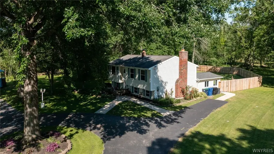 3327 Palmer Road, Ransomville, NY 14131 - #2