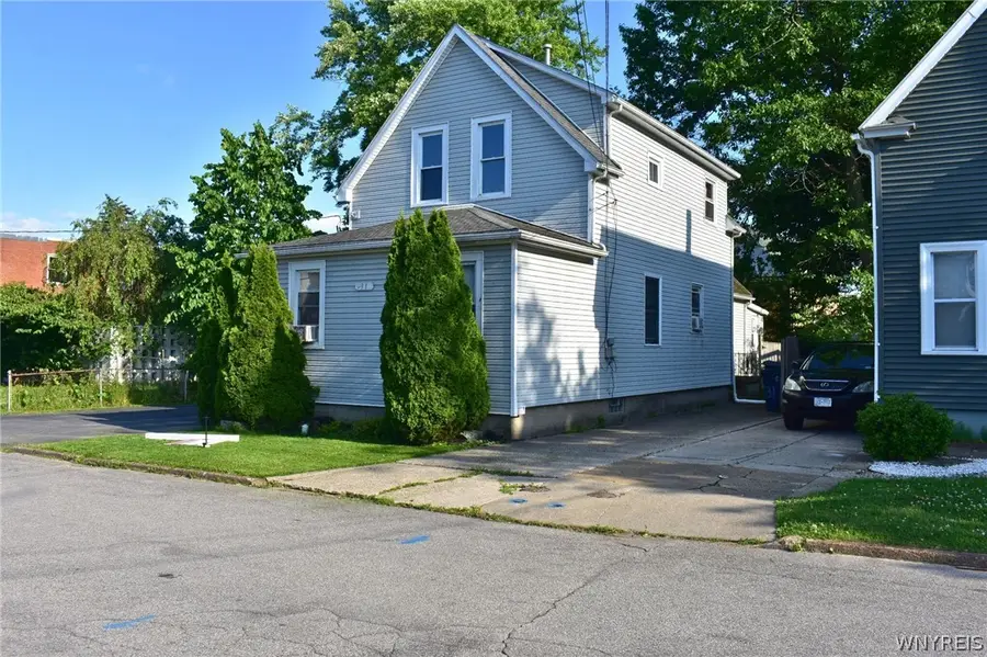 31 Elkhart Street, Buffalo, NY 14218 - #2