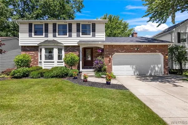 383 Greengage Circle, East Amherst, NY 14051