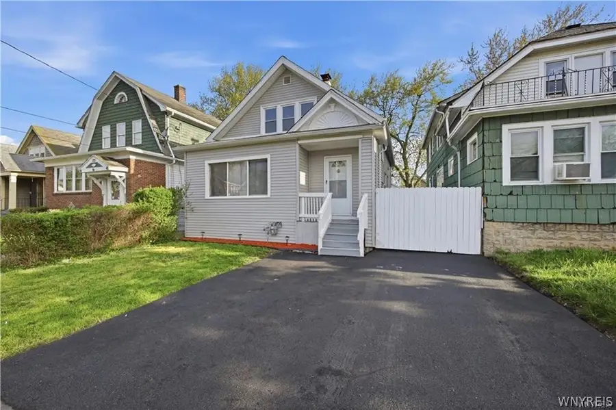 122 Dartmouth Avenue, Buffalo, NY 14215 - #3