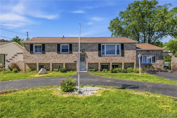 7416 Greenview Road, Niagara Falls, NY 14304